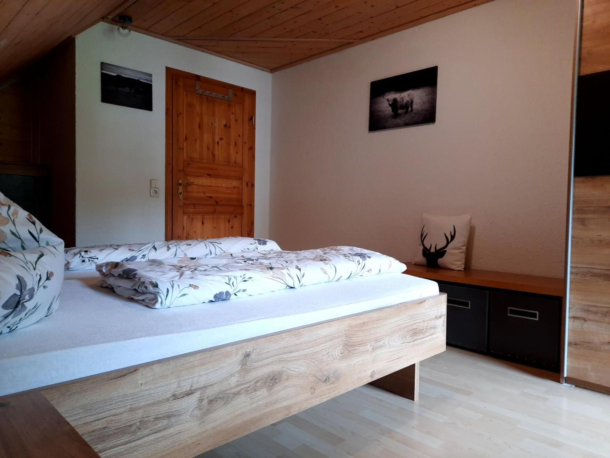 Ferienwohnung Schwarzwaldfeder Тодтнау Екстериор снимка
